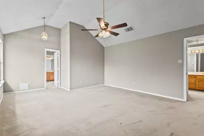 4914 Creekridge Lane, Garland, TX 75043 - Photo 16