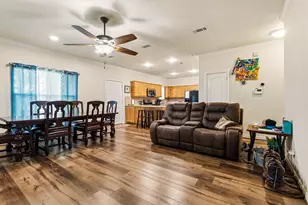 105 William St, Pottsboro, TX 75076 - Photo 6