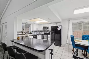 1806 Briar Meadow Dr, Arlington, TX 76014 - Photo 10