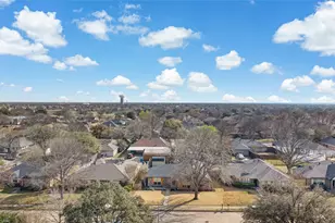 1518 Mayflower Dr, Allen, TX 75002 - Photo 2