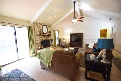 3405 Primrose Lane, Bedford, TX 76021 - Photo 4