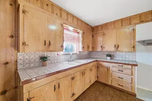 508 Fannin St, Millsap, TX 76066 - Photo 24