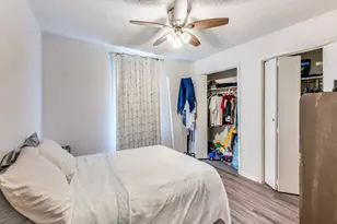 518 Jordan Ln, Arlington, TX 76012 - Photo 8