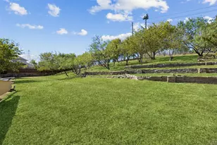 9325 Vista Cir, Irving, TX 75063 - Photo 30