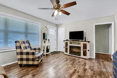 103 Tipton Street, Whitesboro, TX 76273 - Photo 6