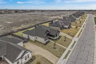 10201 Castleberry Ln, Waco, TX 76712 - Photo 36