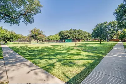 15606 Kingscrest Circle, Dallas, TX 75248 - Photo 28