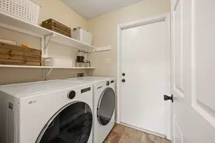 2845 White Oak Dr, Grand Prairie, TX 75052 - Photo 20