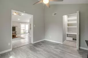 3921 7 Gables St, Fort Worth, TX 76133 - Photo 34