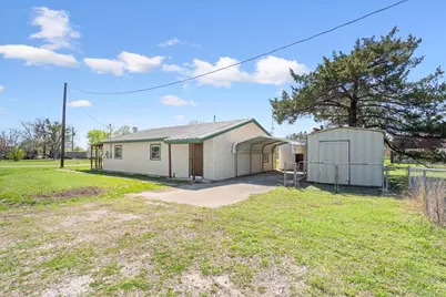 183 3rd Street, Elm Mott, TX 76640 - Photo 2