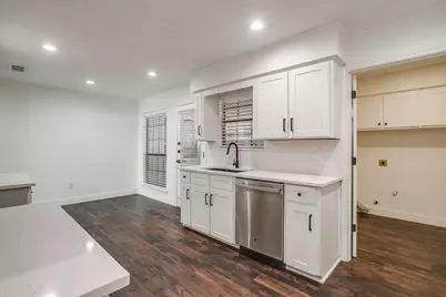 1115 Olde Towne Drive, Irving, TX 75061 - Photo 20