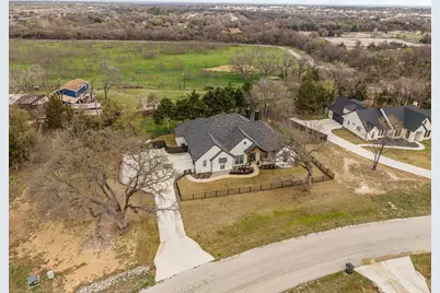 1004 Meadow Wood Terrace, Azle, TX 76020 - Photo 34