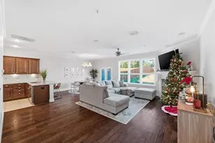 385 Busher Dr, Lewisville, TX 75067 - Photo 4