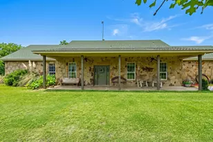 426 Co Rd 3435, Paradise, TX 76073 - Photo 2