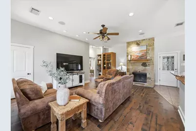 426 County Road 3435, Paradise, TX 76073 - Photo 4