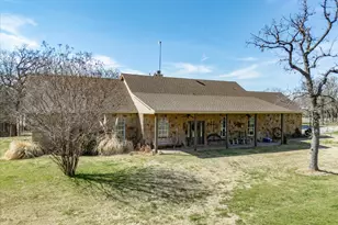 426 Co Rd 3435, Paradise, TX 76073 - Photo 32