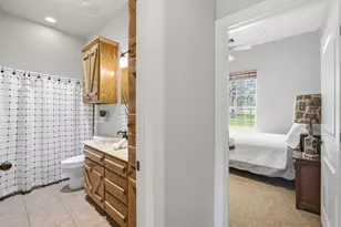 426 Co Rd 3435, Paradise, TX 76073 - Photo 24