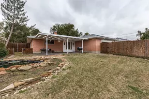 2223 Babalos Ln, Dallas, TX 75228 - Photo 22