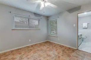 2223 Babalos Ln, Dallas, TX 75228 - Photo 16