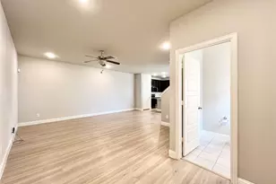 5002 Villas Dr, Sanger, TX 76266 - Photo 2