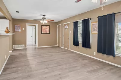 1613 Dale Drive, Arlington, TX 76010 - Photo 2