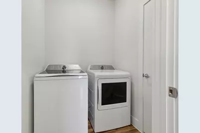 2990 Reagan Street, Dallas, TX 75219 - Photo 12