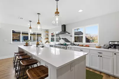 539 N Stewart Street, Jacksboro, TX 76458 - Photo 18