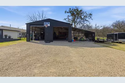 539 N Stewart Street, Jacksboro, TX 76458 - Photo 28