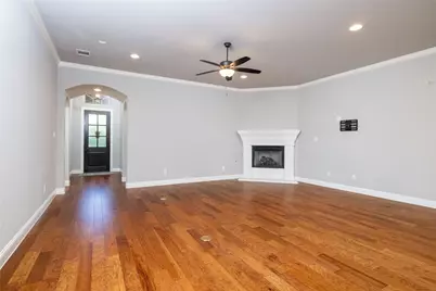 8300 Odell Street, North Richland Hills, TX 76182 - Photo 6