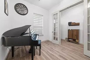 4525 English Maple Dr, Arlington, TX 76005 - Photo 6