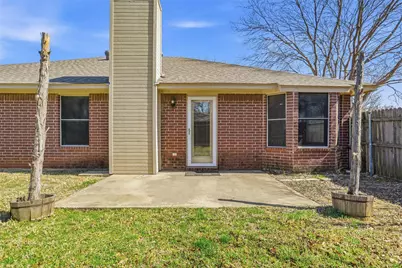 1154 Miles Avenue, Burleson, TX 76028 - Photo 36