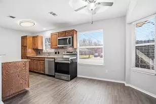 1154 Miles Ave, Burleson, TX 76028 - Photo 16