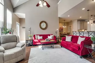 1301 Glen Hollow Ln, Flower Mound, TX 75028 - Photo 8