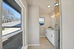 2814 Marquis Cir E, Arlington, TX 76016 - Photo 40