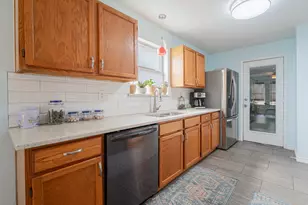 8236 Mark Ln, Watauga, TX 76148 - Photo 16