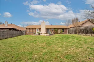 8236 Mark Ln, Watauga, TX 76148 - Photo 22