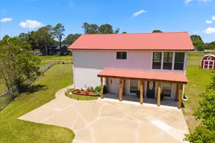 306 Lazy Cane Ranch Rd, Trinidad, TX 75163 - Photo 2