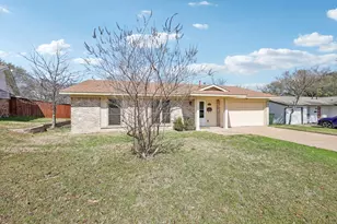 3209 Sharon Cir, Plano, TX 75074 - Photo 2