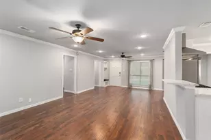 6933 Wake Forrest Dr, Dallas, TX 75214 - Photo 8