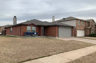 912 Mosaic Dr, Fort Worth, TX 76179 - Photo 2