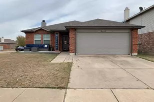 912 Mosaic Dr, Fort Worth, TX 76179 - Photo 1