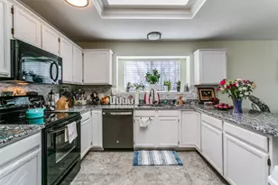 1051 Summit Park, Lewisville, TX 75077 - Photo 10