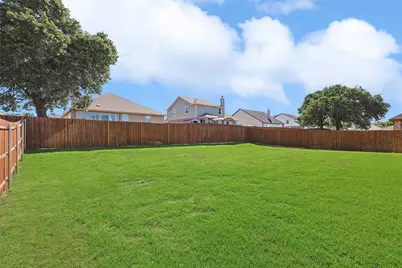 808 Feather Edge, Springtown, TX 76082 - Photo 38