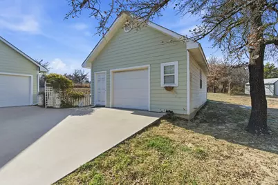 240 Johnson Bend Road, Weatherford, TX 76088 - Photo 32