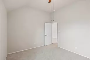 612 Ravenwood Dr, Saginaw, TX 76179 - Photo 30