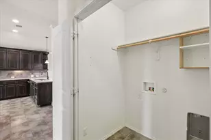 612 Ravenwood Dr, Saginaw, TX 76179 - Photo 16