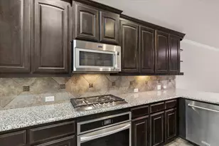 612 Ravenwood Dr, Saginaw, TX 76179 - Photo 14