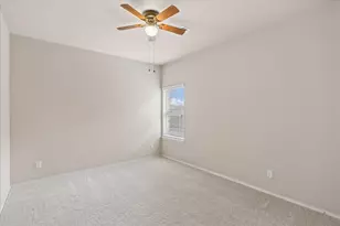 612 Ravenwood Dr, Saginaw, TX 76179 - Photo 28