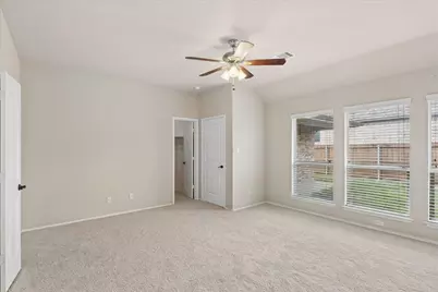 612 Ravenwood Drive, Saginaw, TX 76179 - Photo 18