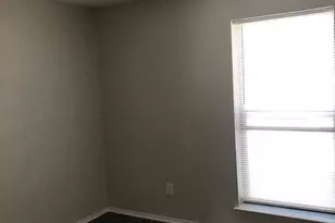 437 Meadow St, Saginaw, TX 76179 - Photo 12